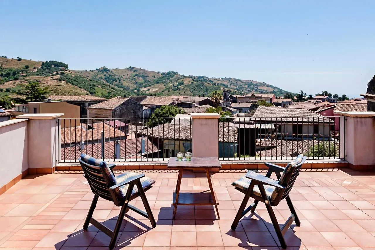 Gli Iris Apartments By Wonderful Italy Linguaglossa 0*,  Italien